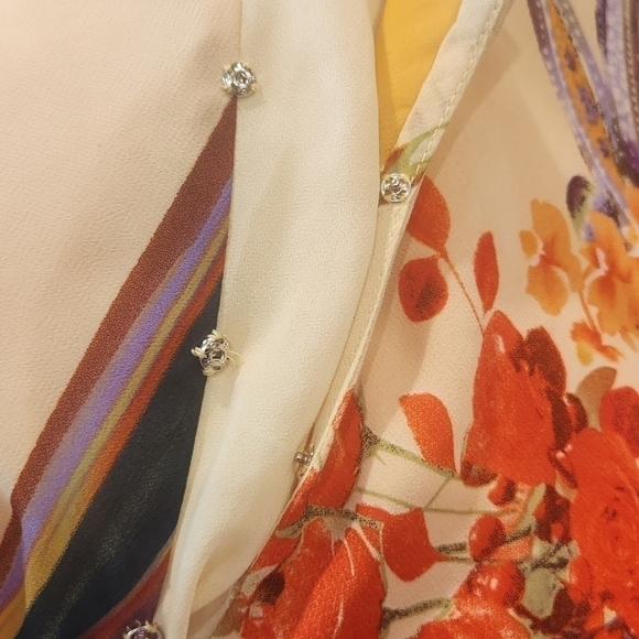 Asian Inspired Yellow Silk Overdress - Picture 10 of 16